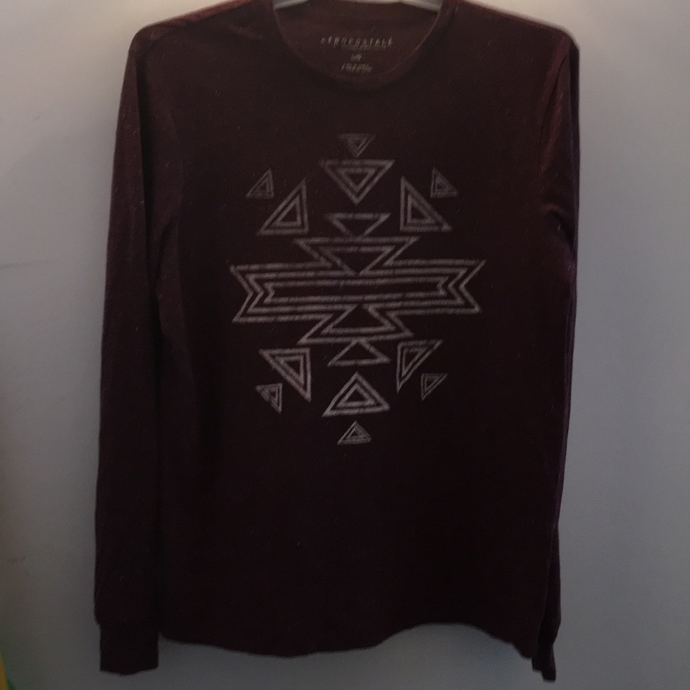 Long sleeve shirt.